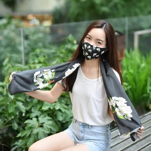 PearWear Blossom Mask & Silk Scarf Set - Black